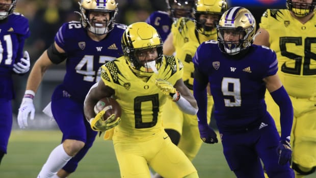 Oregon vs Washington football 2022 USATSI_19422643b